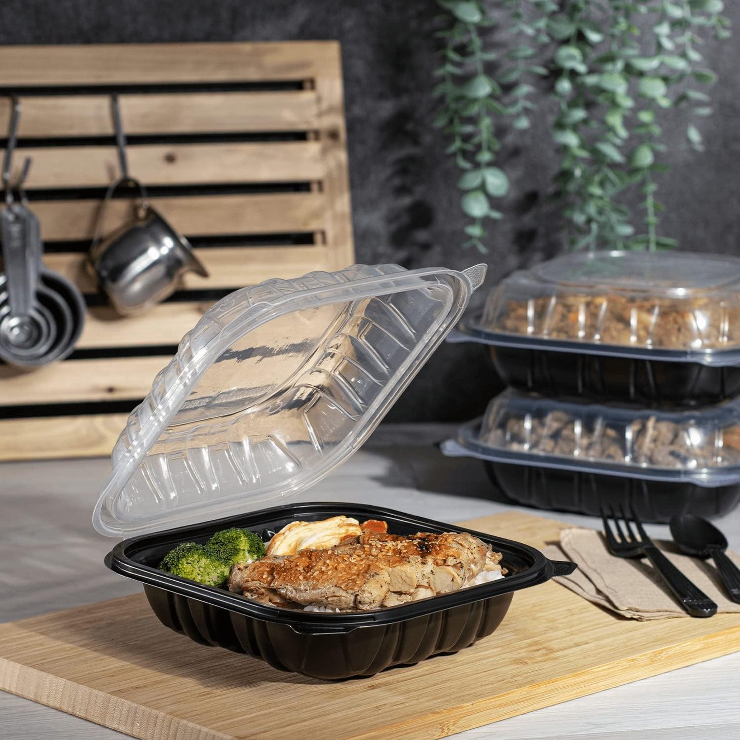 Karat 8"x8" (3-Compartments) Premium PP Hinged Container, Take Out Food Containers - 150/Case