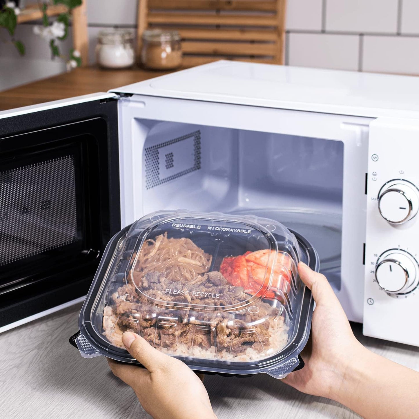 Karat 9"x9" (3-Compartments) Premium PP Hinged Container, Take Out Food Containers - 150/Case